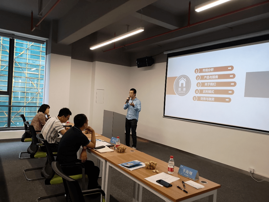 杭州虚拟人口_杭州每年人口增长(2)