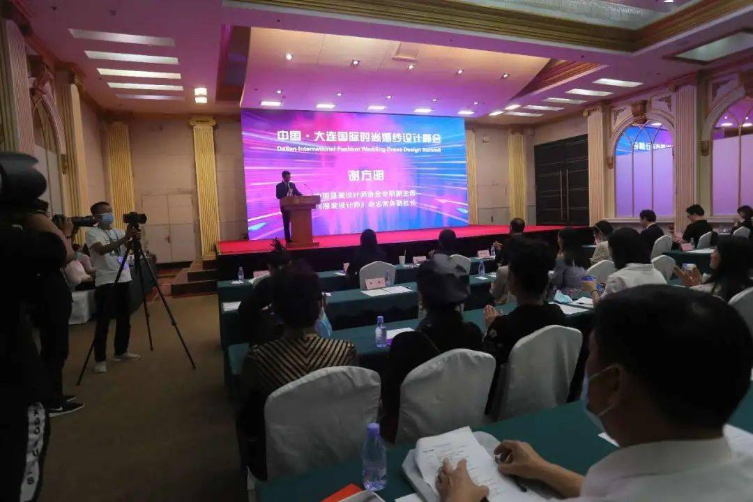 大连|久等了！婚纱大秀登场！