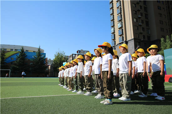 长江东路|“悦成长 纳百川”二七区长江东路小学新生开笔礼精彩绽放