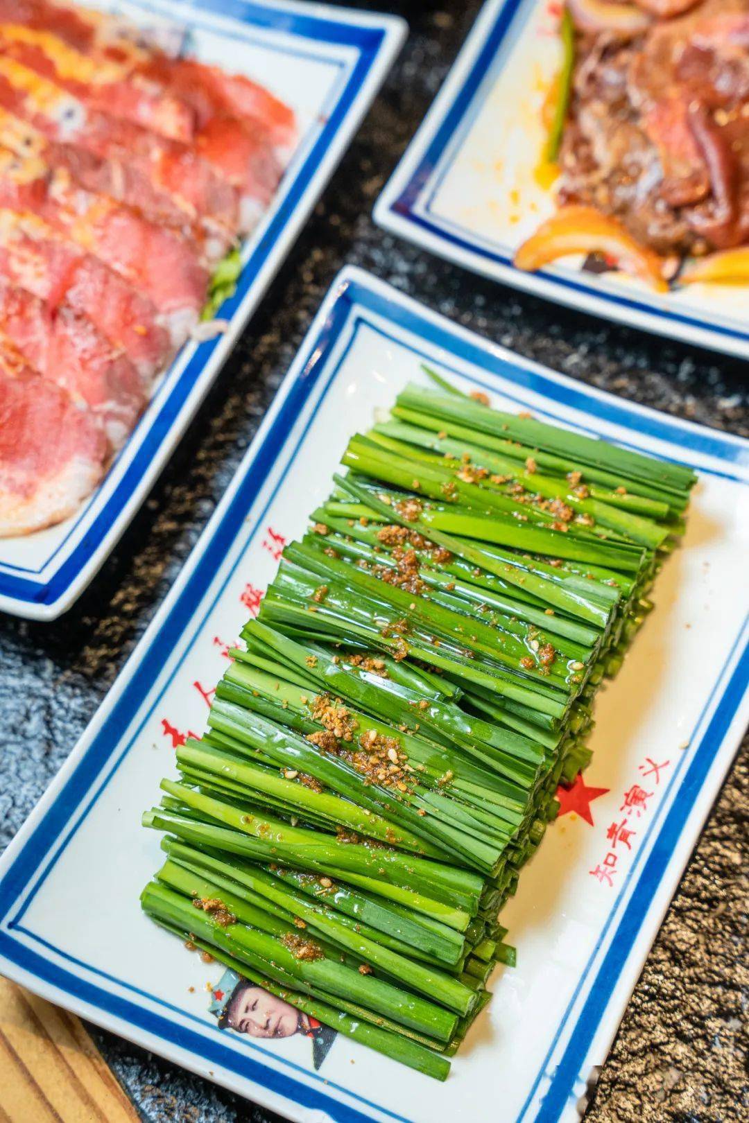 烤肉|口口爆汁，凌晨两点还全是人！这个城中村惊现“烤肉之都”！连续一个月3.3折