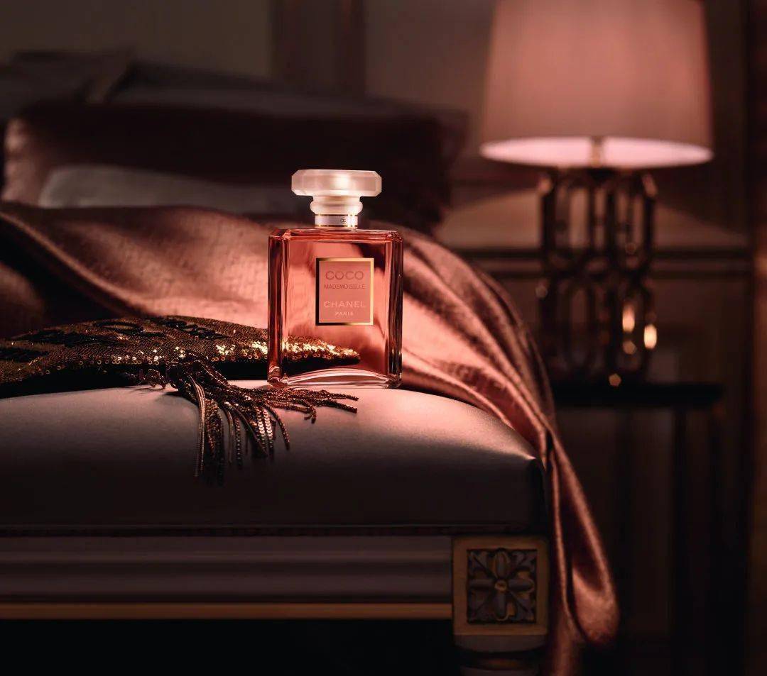 时光|小编开箱 | Ta和秋日小时光一起来了