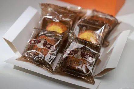 主题|今年这些大公司的月饼，羡慕哭了。