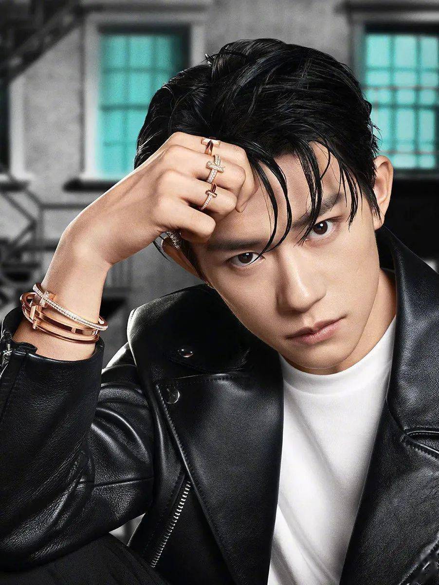 时尚|戴上这个时尚单品=看起来很贵!美到犯规!!