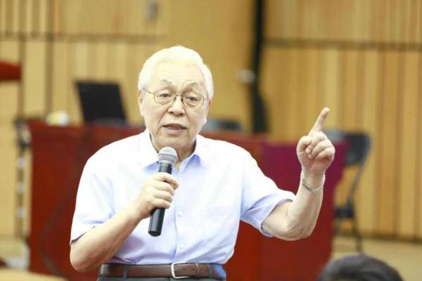 科技|北京一零一中：院士与学子共话创新人才教育培养