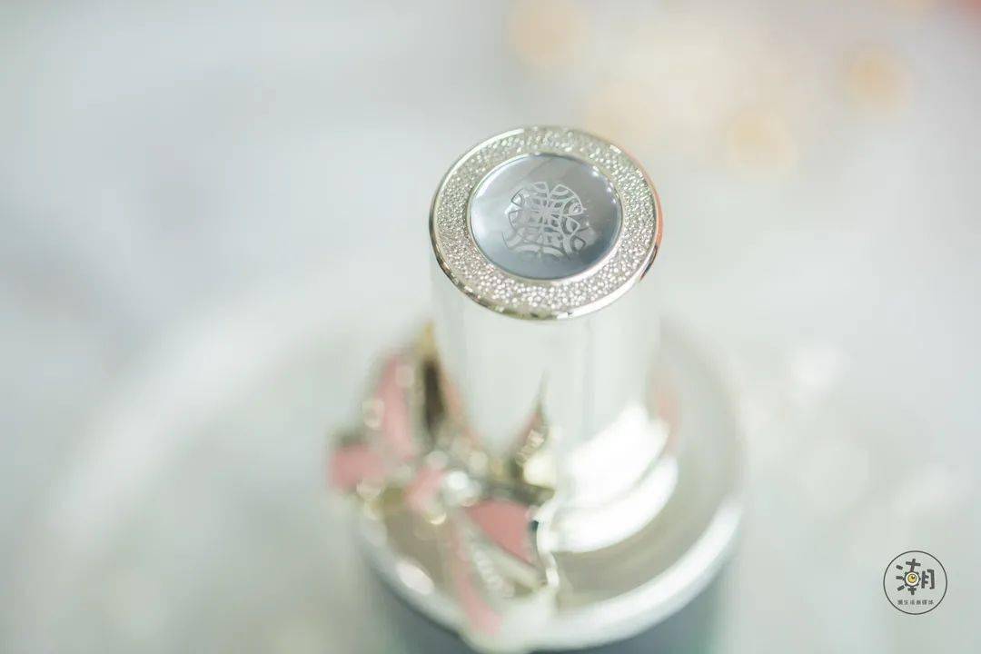 修护|今日爆料!空姐们强韧肌底、维稳修护的秘密,原来是ta!