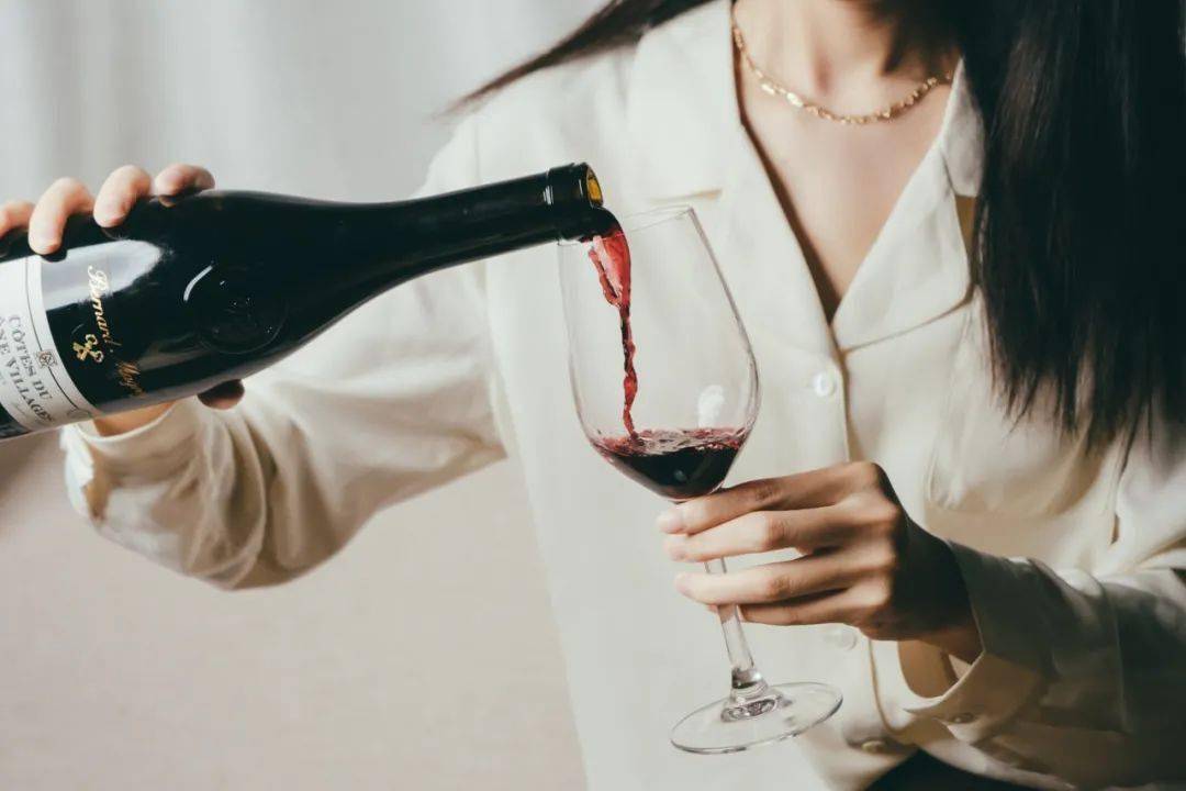 法国|记得带上这份葡萄酒酒单。去广东人家里吃饭