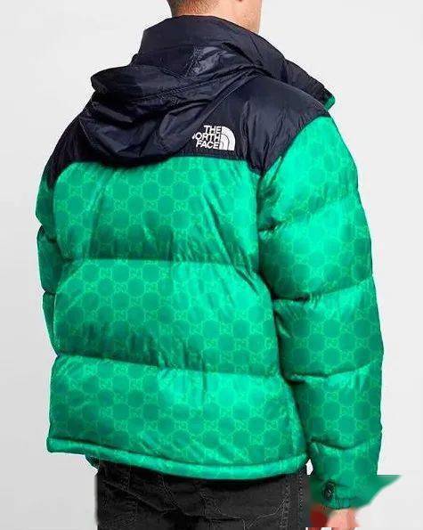 The North Face x Gucci在网络流出是印上满满GG Logo的羽绒外套！_手机