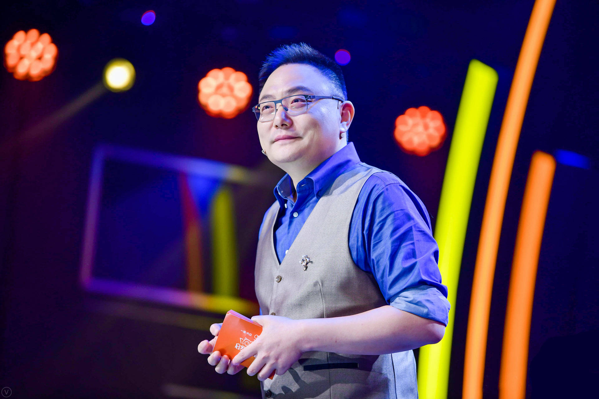 服务|罗振宇冲刺创业板，“终身教育第一股”思维造物拟募资10.37亿