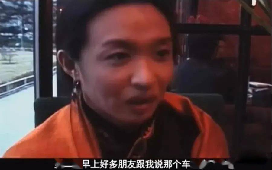 手镯|金星花18000买翡翠手镯被骗！更让人气愤的，是她朋友说的3个字...