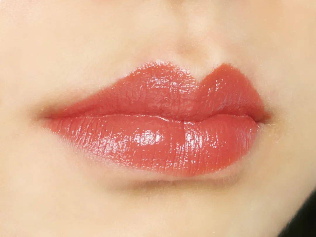 口红|黄皮别再跟风了,网红色都是骗人的!