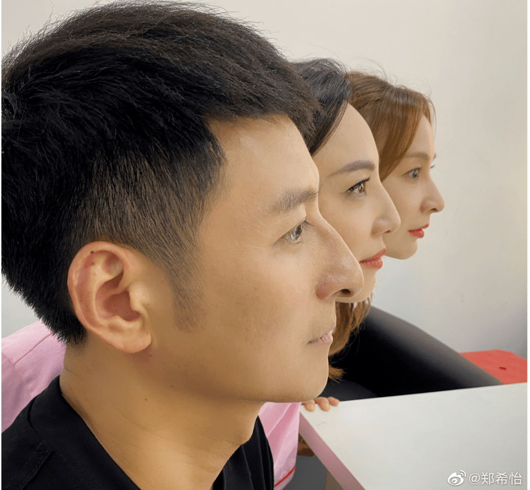 什么才算眉骨高 4be50d39bd3b49d4be9b516931b476a8.png