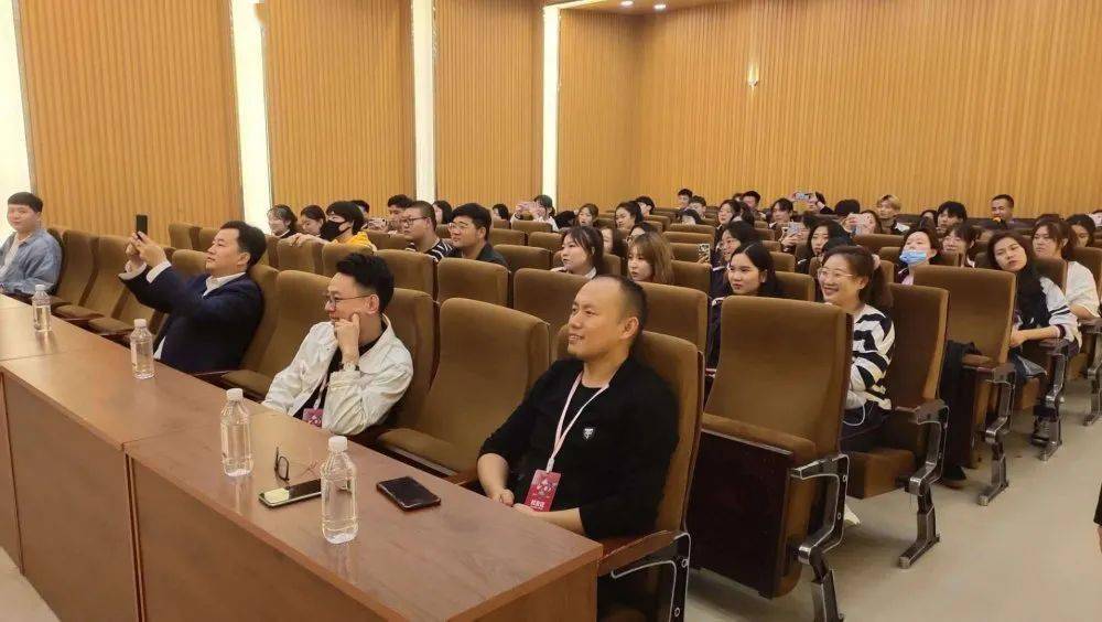 音乐学院校友会排名_群星闪耀照亮艺考|四川音乐学院9人取得合格证