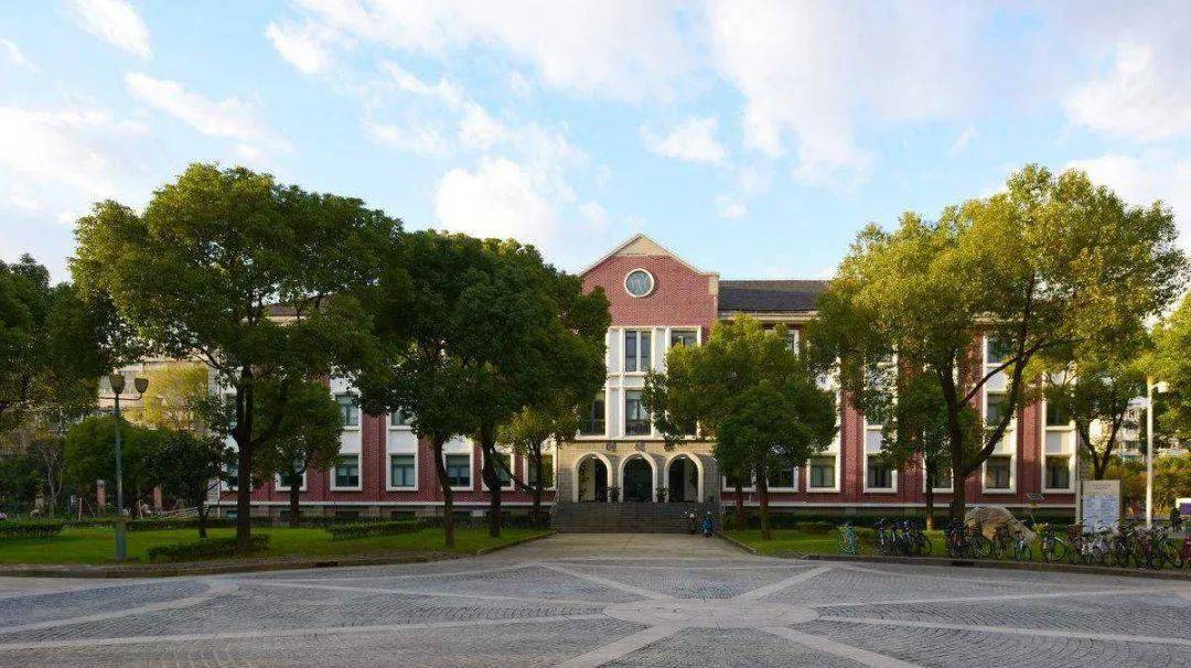 掠影|高校掠影：上海财经大学