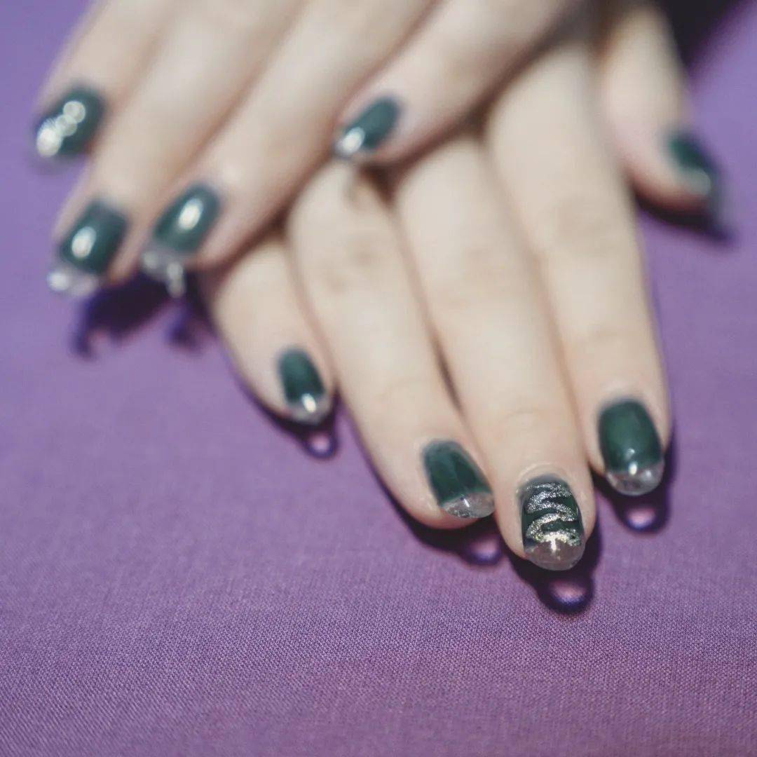 什么|国庆期间做什么?不如安排一下初秋美甲~