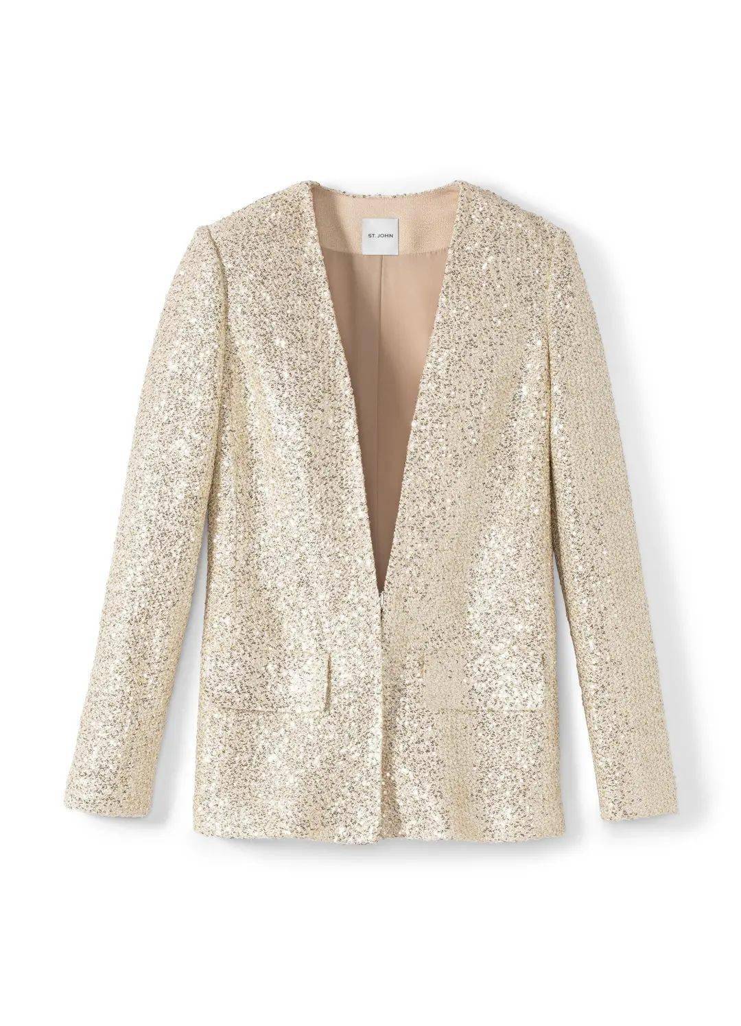 大牌|BFC的2楼变身沉浸式T台,吸引100+位博主来看秀!