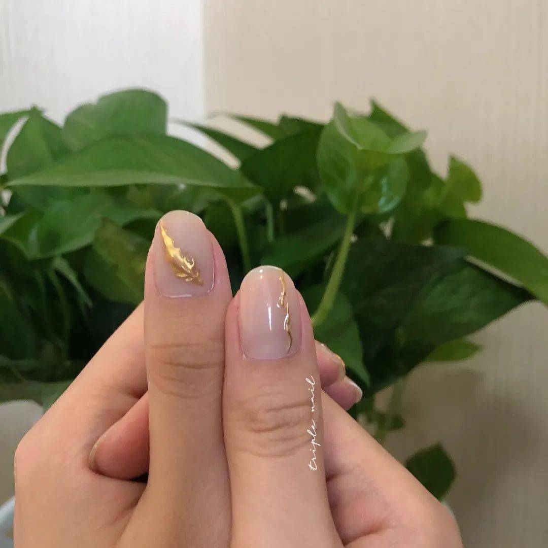 什么|国庆期间做什么?不如安排一下初秋美甲~