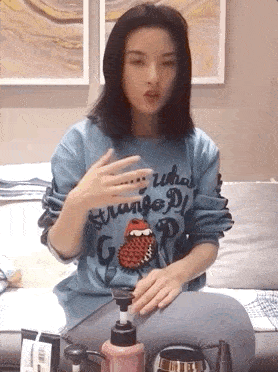 黑发|又酷又甜，宋祖儿的半永久茶黑发竟也要花这么多心思来护色？