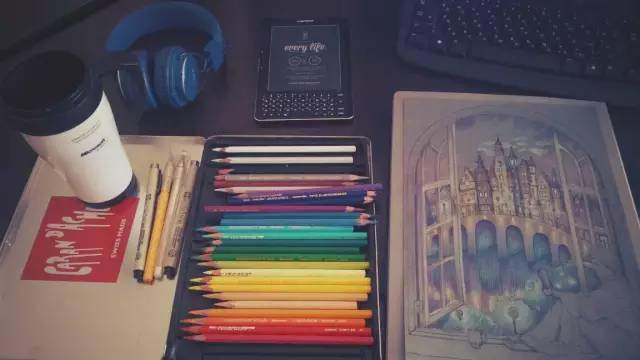 挂在树上的彩灯价格 7fe40ce1209545869b499d9b9aa47d90.jpeg