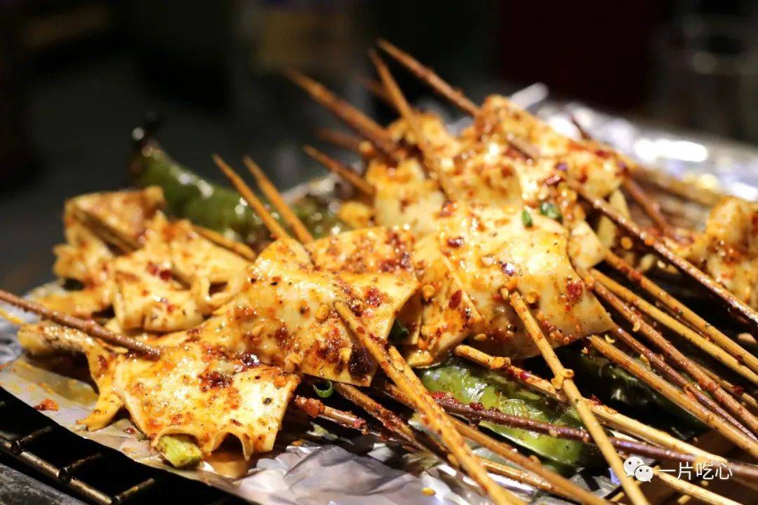 设拉子|这世上没有什么是一顿烧烤不能解决的……