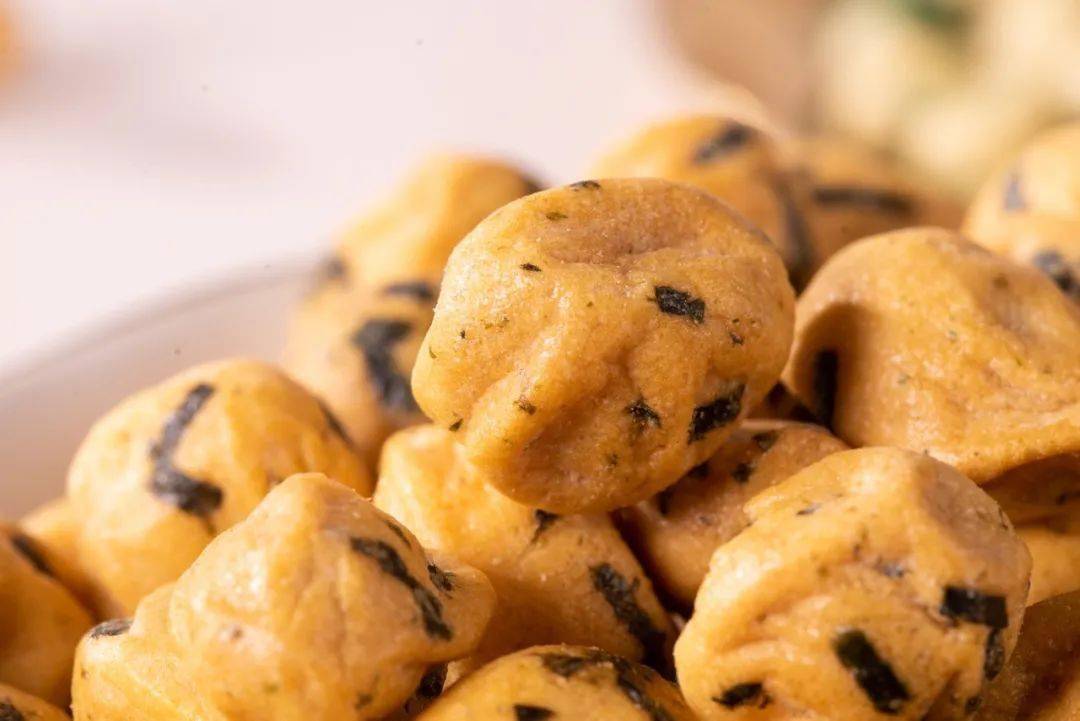 花生|? 连隔壁家小孩都忍不住来跟我抢着吃的零食！真的太香了！