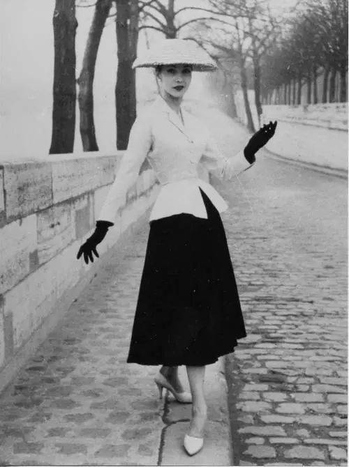 礼盒|大 牌 的 月 饼 长 啥 样 啊 ？