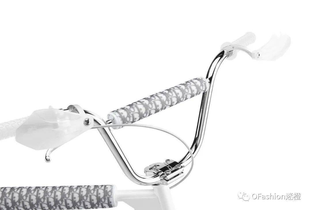 Stussy|10万的Dior X AJ不算啥，20万的Dior踏板车才是真香！