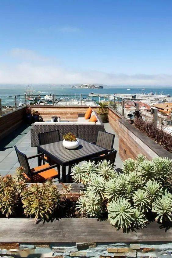 设计|学着这么去设计，美观与实用性上升好几倍露台别只懂得用来种菜