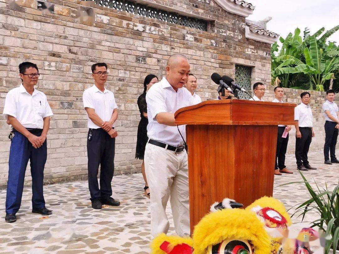 今天上午,容县容西镇"生态乡村游暨中国(容县)四季兰之乡兰亭集市开市