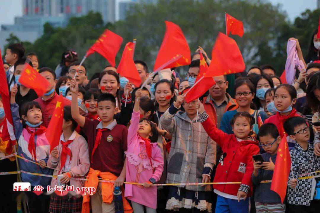 全场欢呼!视频来了!