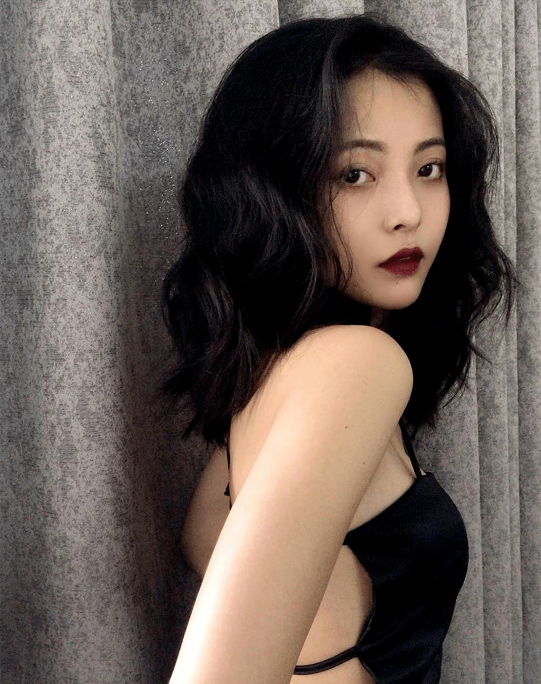 造型|入秋必选的第一款锁骨发造型