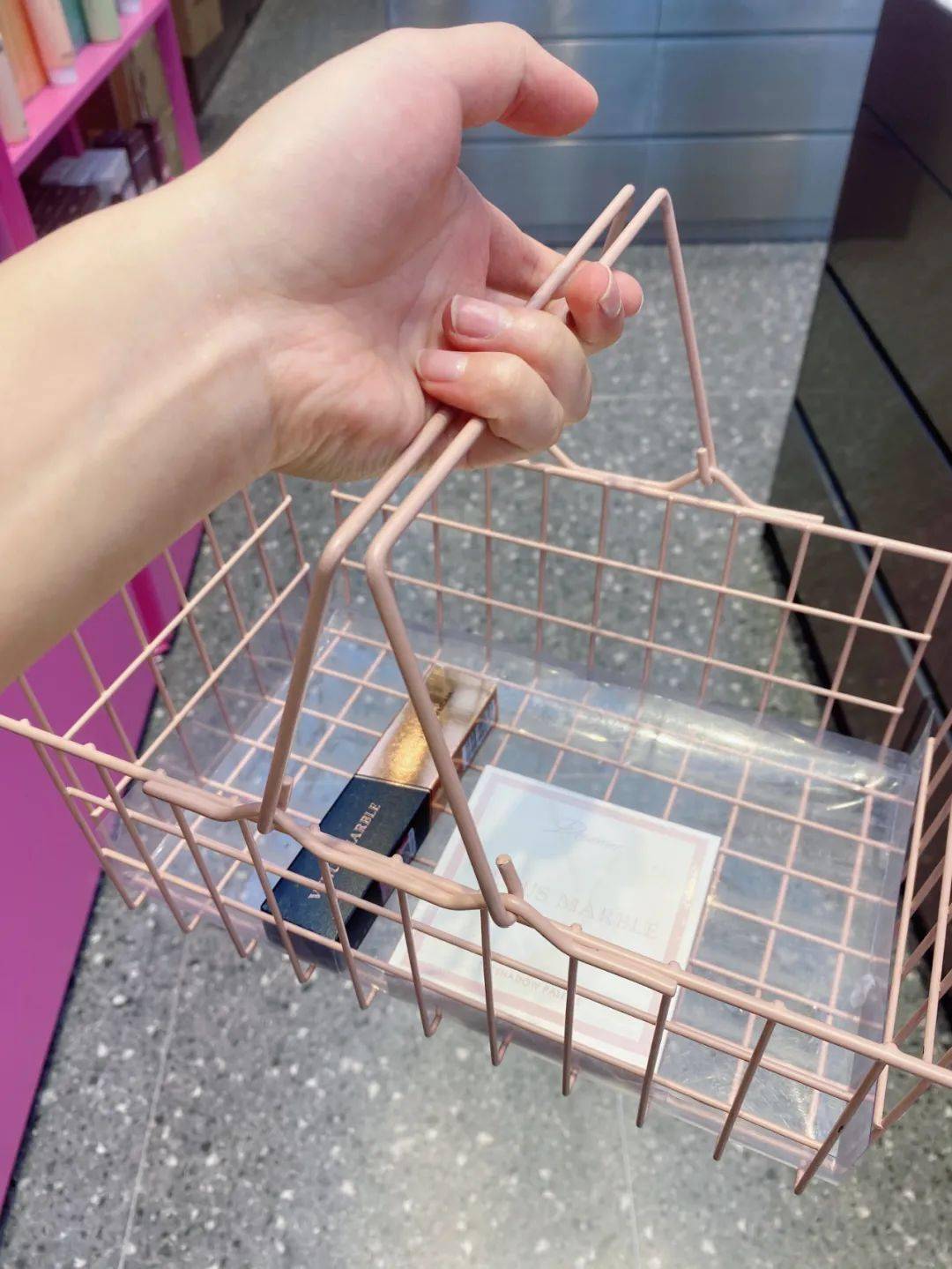 彩妆|我劝你千万不要进这家店，因为进去就忍不住花钱...