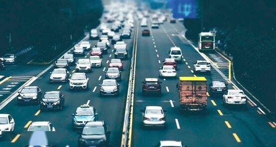 价值5亿！江西钢企给员工每人发了一台轿车 网友：我酸了！