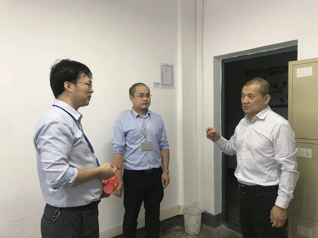 远望集团董事长_登高远望图片(3)