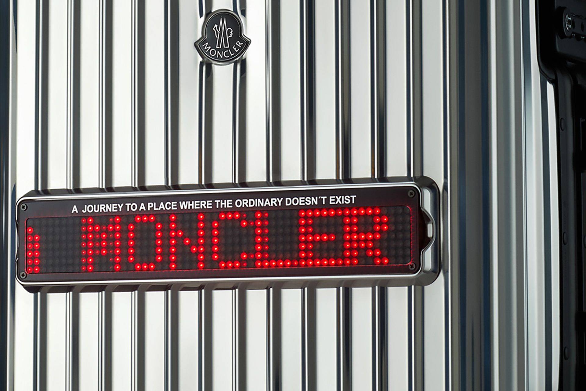 Moncler|摩登日记｜当旅行箱“穿上”羽绒服，旅行就变成了探险