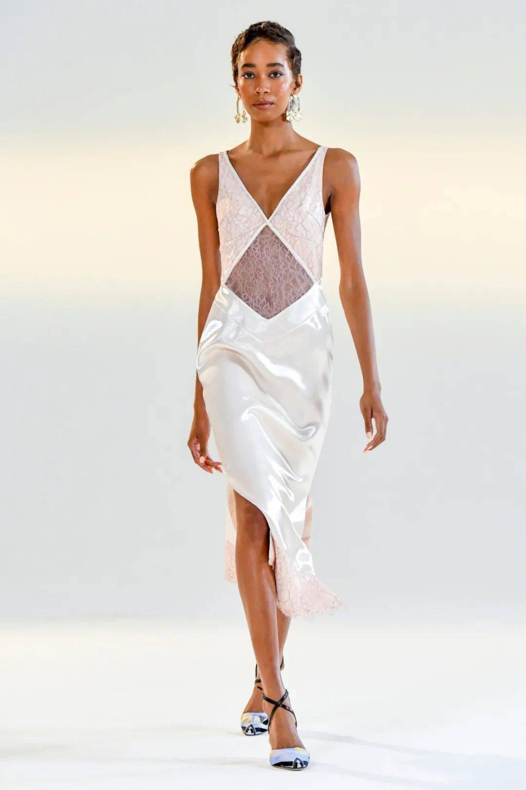 Tulum|2021纽约春夏时装周,大牌纷纷缺席但看点依然不少