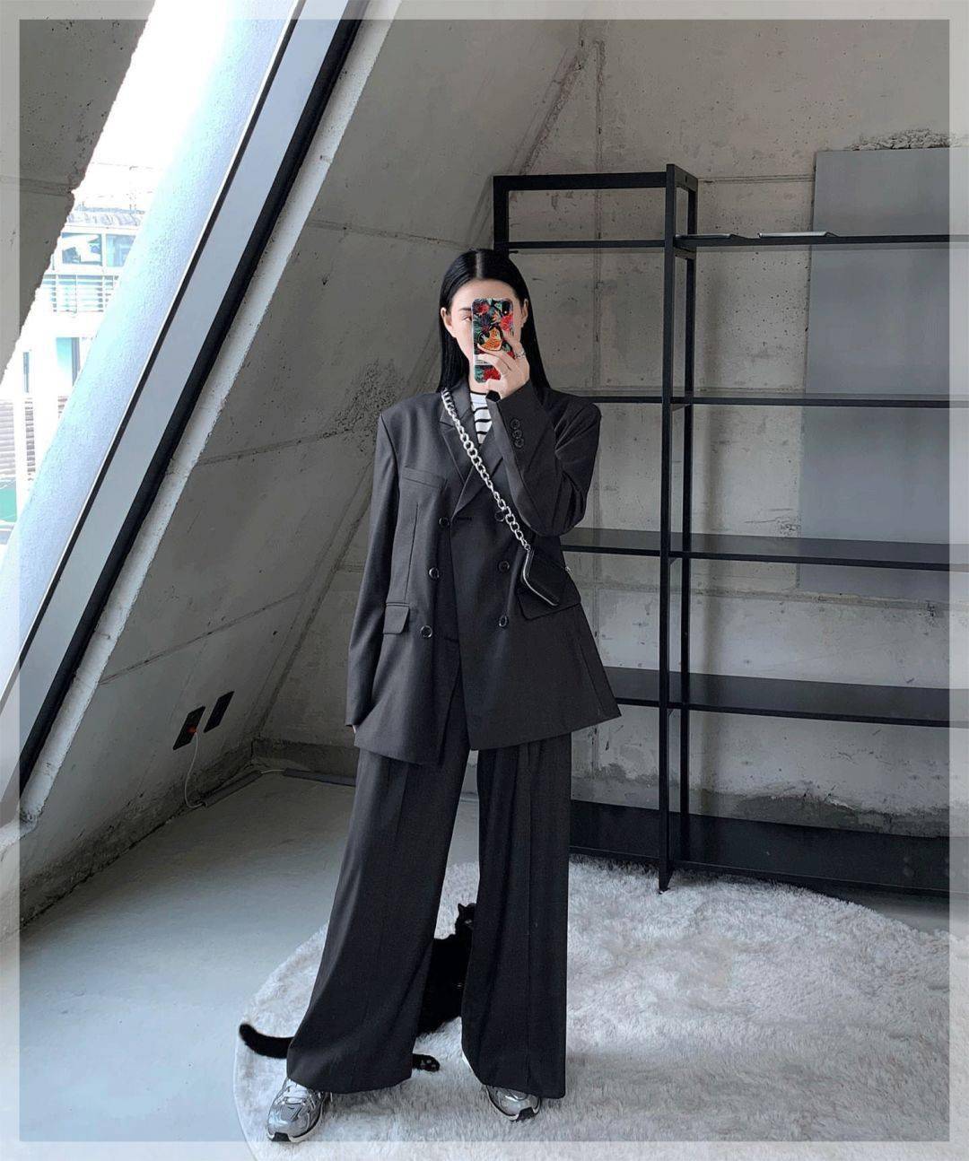 钟楚曦|南韩钟楚曦的「大佬风」穿衣模板，显高显瘦太绝了！