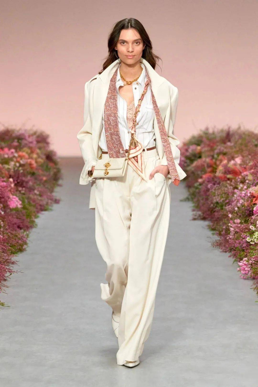 Tulum|2021纽约春夏时装周,大牌纷纷缺席但看点依然不少