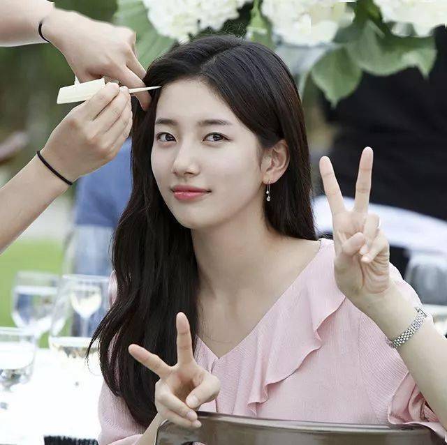 男方|裴秀智有新恋情了?男方居然是程序员!对视也太甜啦......