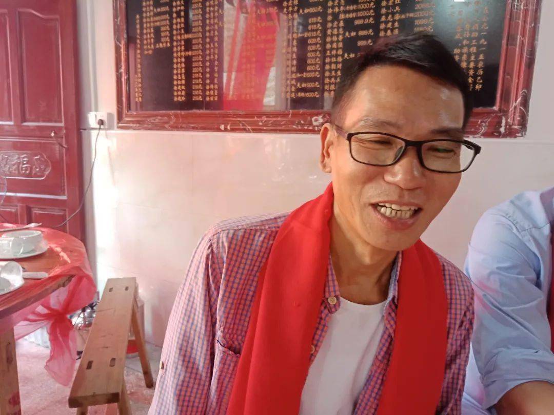 徐氏人口有多少_北流隆盛镇有多少人口(2)