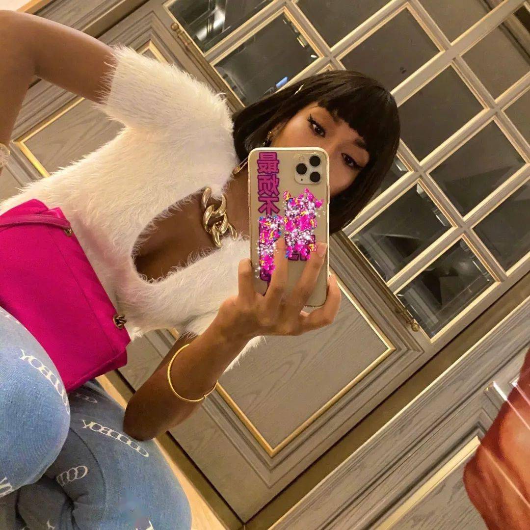 配饰|拉风派vs精致派?你pick哪一种配饰style?