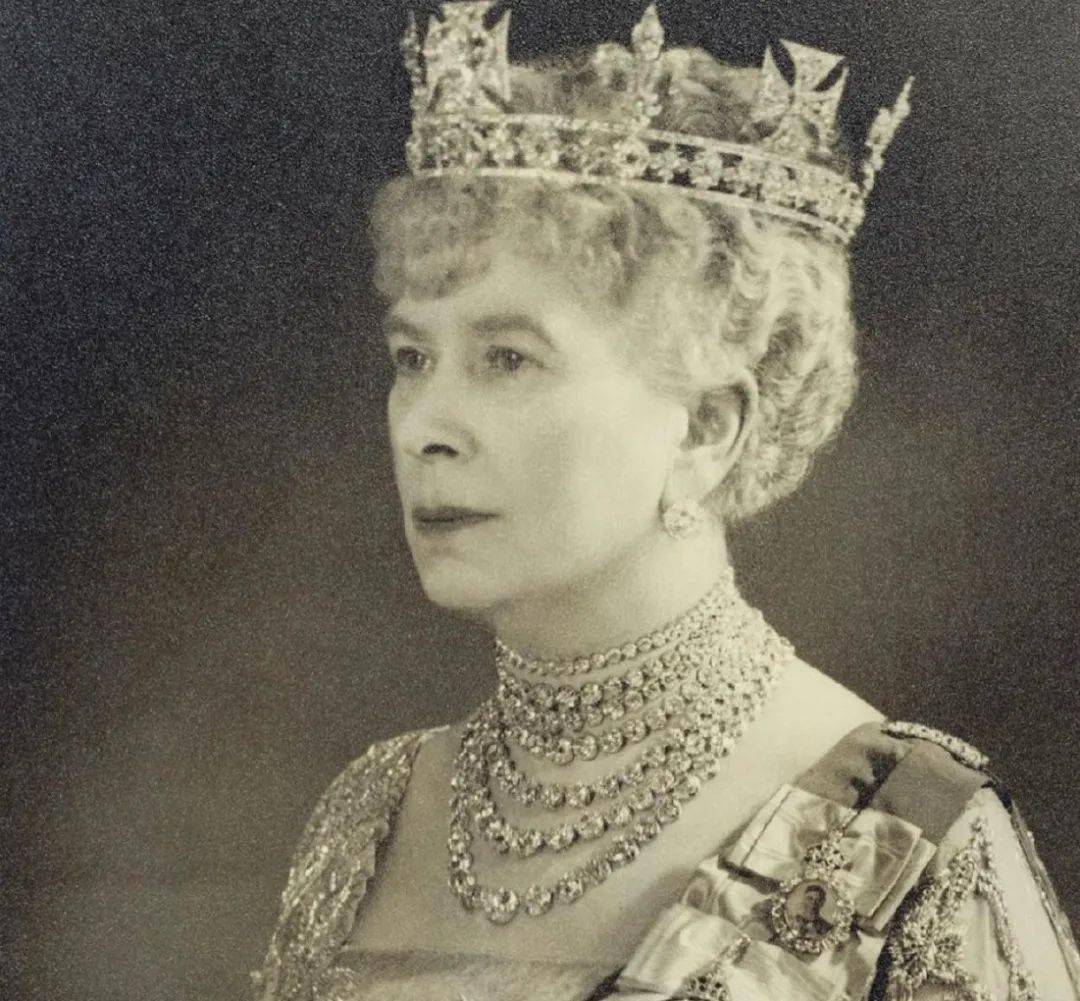 前夫|她是王室最“浪荡”公主，死后还遭前夫卖裸照！珠宝再多，也换不回圆满...