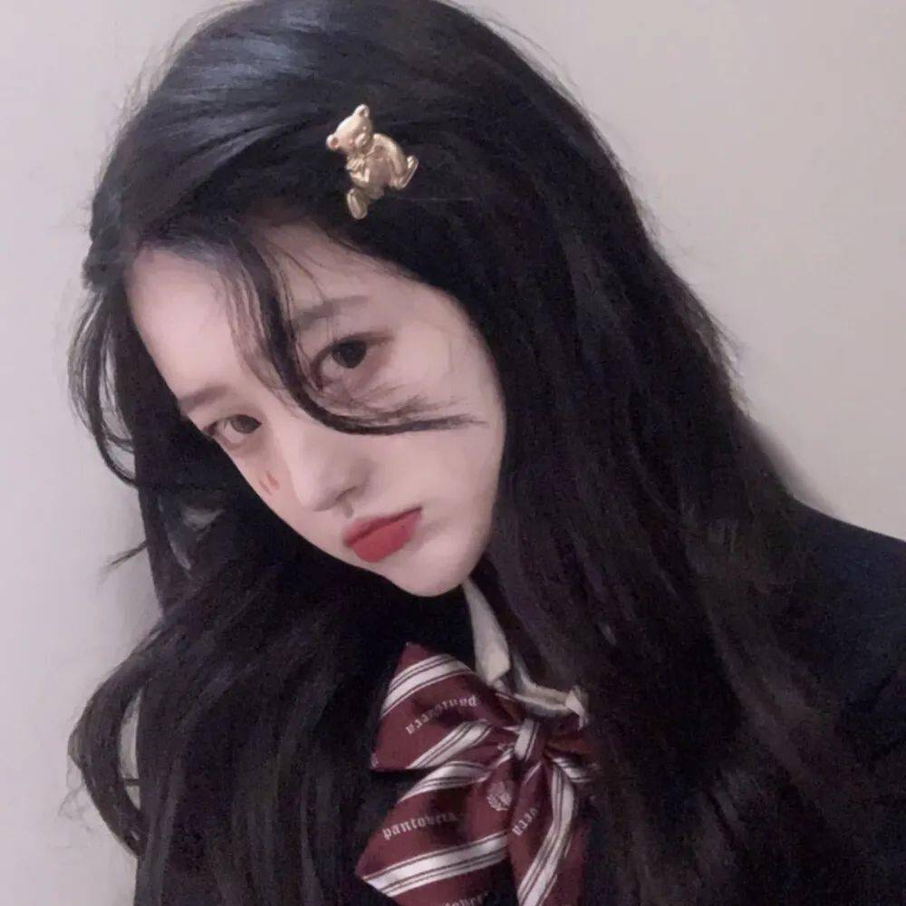 女生头像丨你要是和别人玩够了