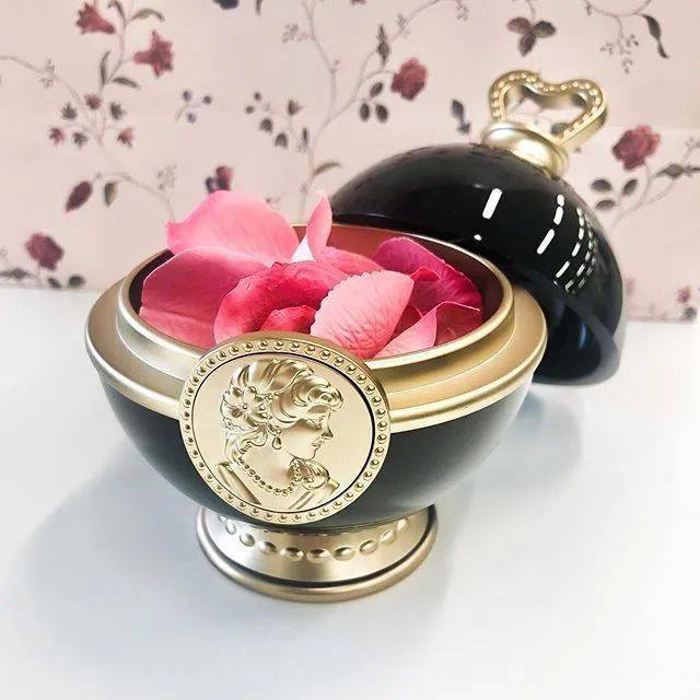 图案|日系圣诞限定仙气满满，预判这几个会成为断货王~