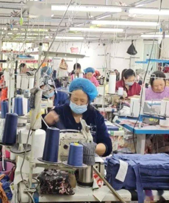 四都镇47家服装企业蒸蒸日上
