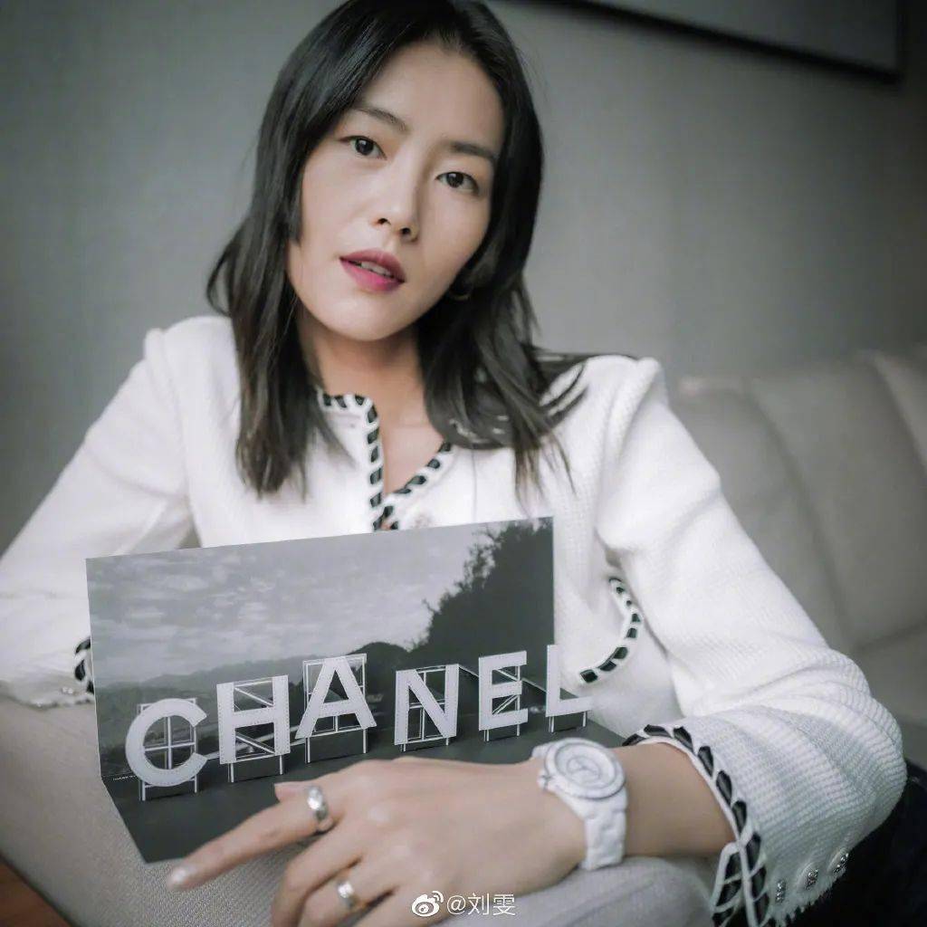 云看秀|坐在云看秀的虚拟前排上应该穿什么？