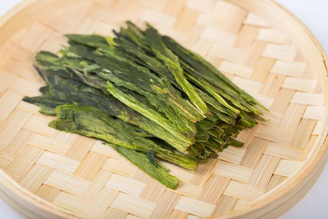 投法|绿茶：“我最忌讳”的就是先放茶叶再倒水！牢记正确泡茶法！