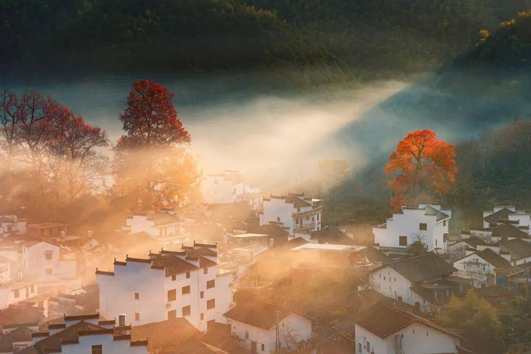 惬意乡村游 | 篁岭晒秋!秋天的味道,记忆的果实