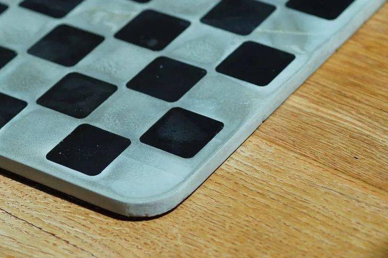 棋子|建筑大师为何都要设计自己风格的国际象棋？