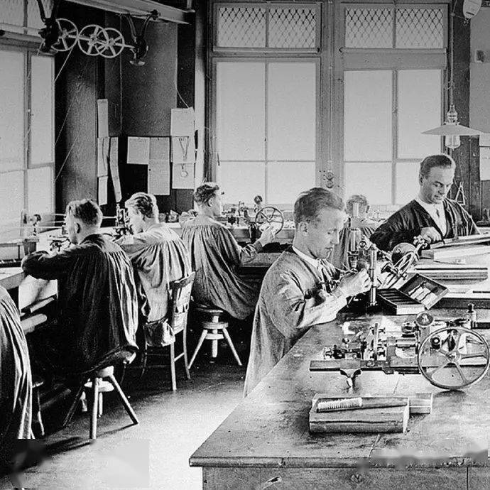 Cartier|江疏影的腕表，《从入门到（因价格而）放弃》