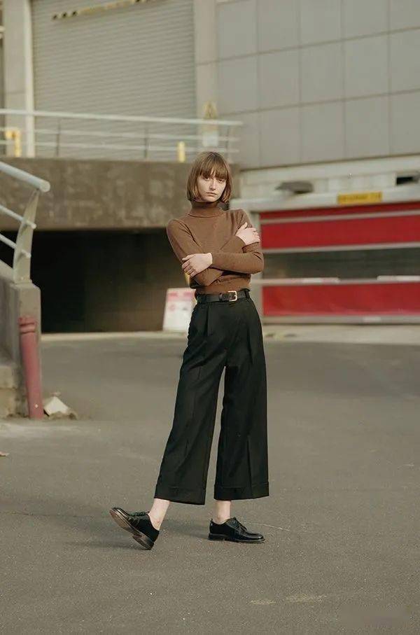 黑色|秋天这件内搭才是刚需！！